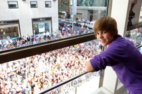 Fans Justin Bieber